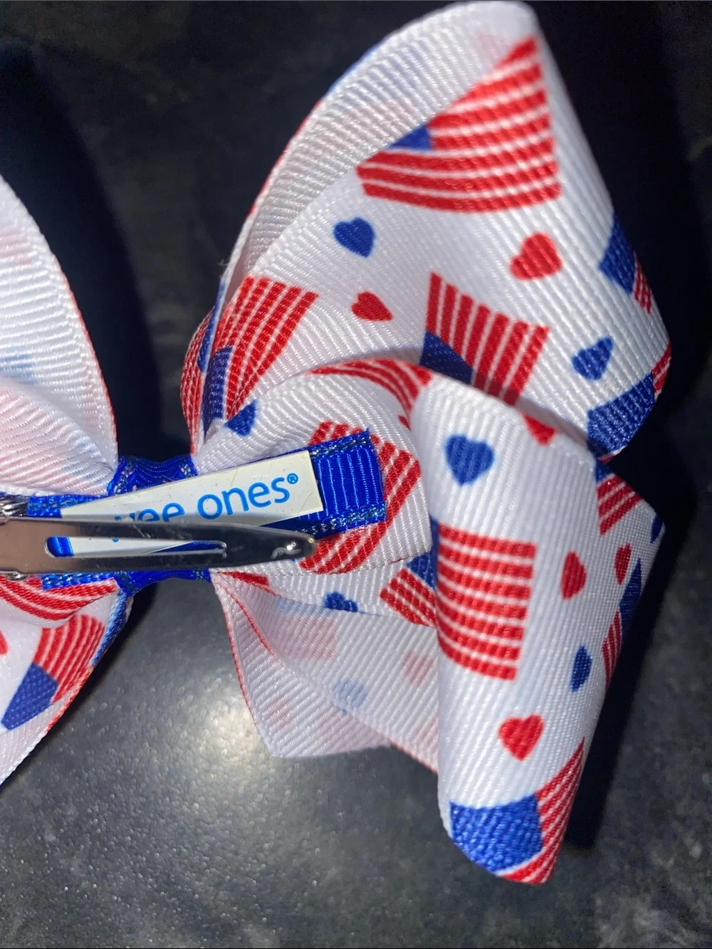 Wee Ones Weestay, No Slip Clip USA 🇺🇸 Bow